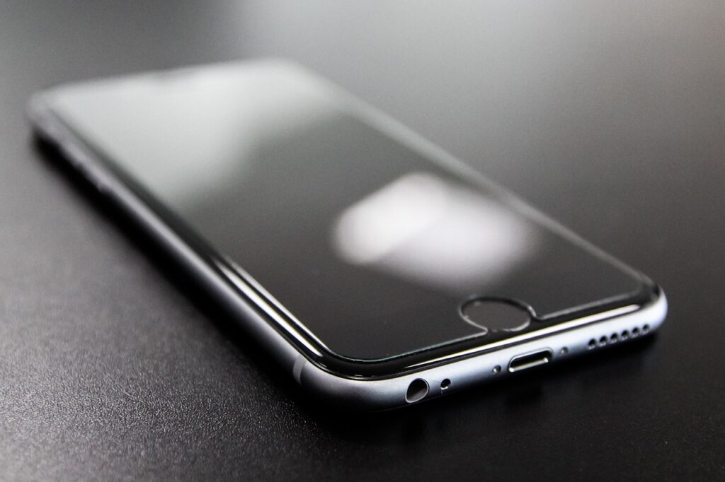 iphone 762044 1280