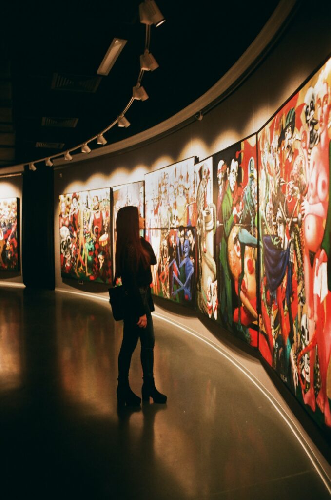 Obras de arte en espacios comerciales