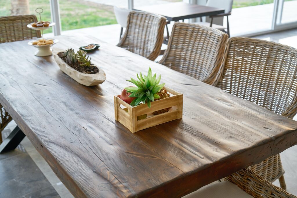 mesa de comedor hecha a mano