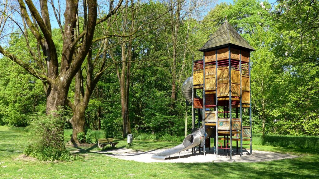 playground 1383133 1280
