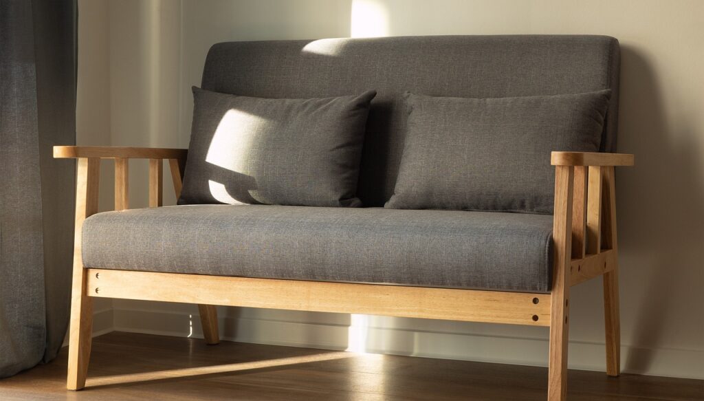 student couch 5922126 1280