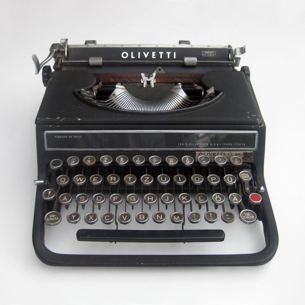 Olivetti schawinsky bauhaus typewriter