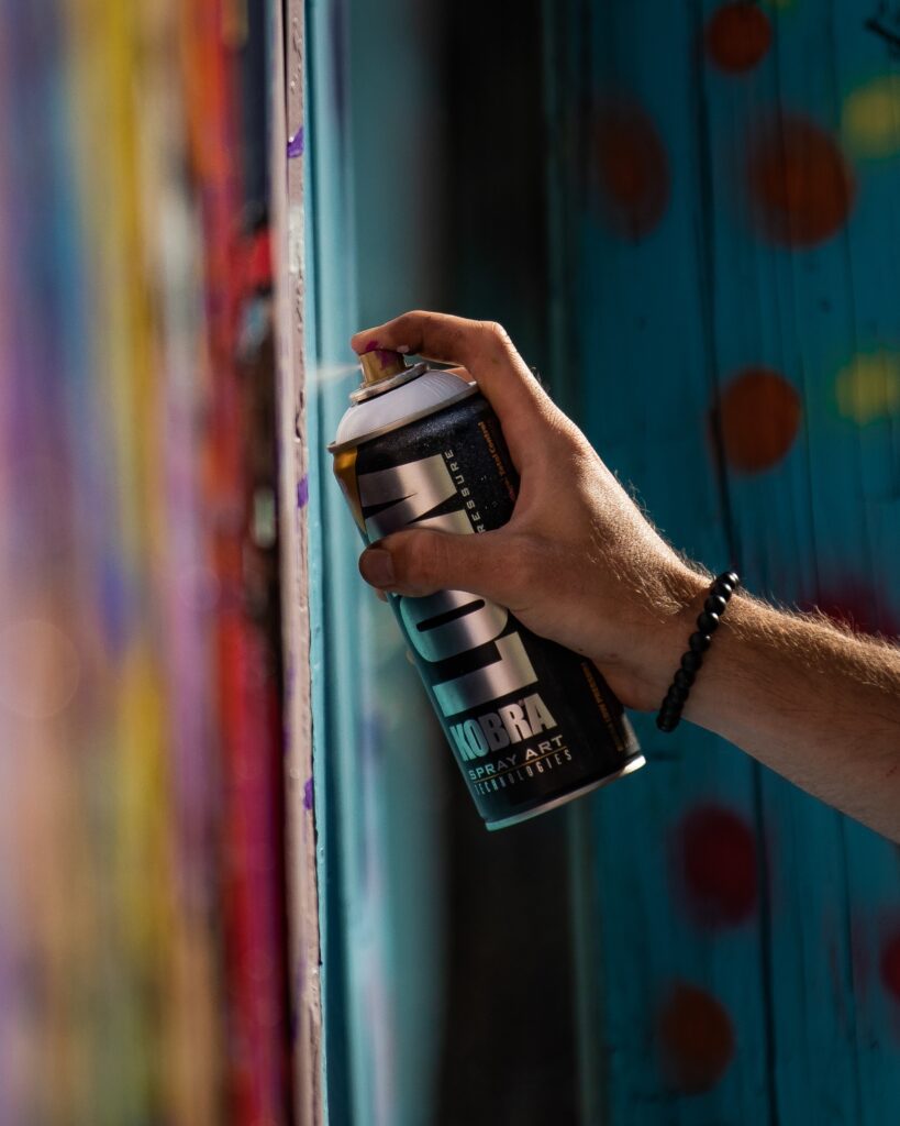 Pinturas y Acabados de Baja Emisión: Aire Saludable en Interiores