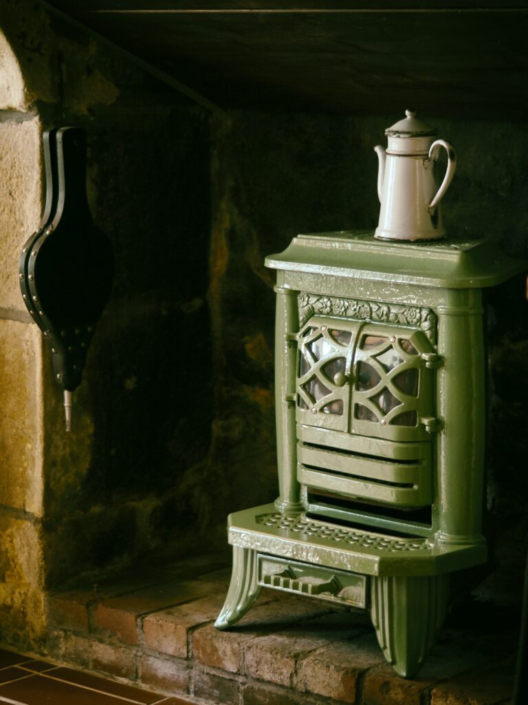 Restauración y Conservación de Muebles Antiguos