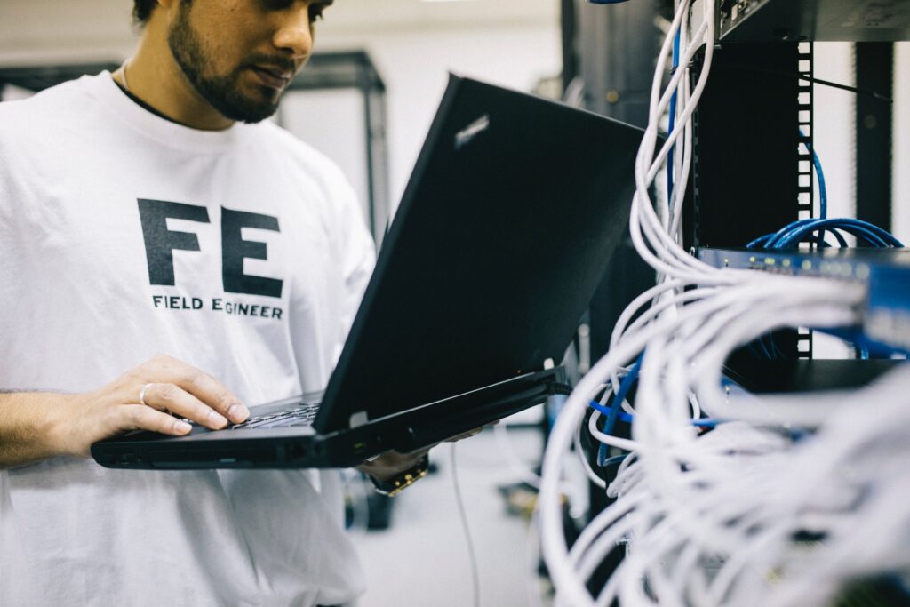 pexels field engineer 442152