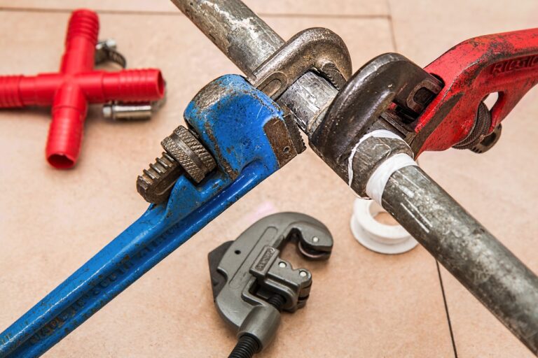 plumbing 840835 1280