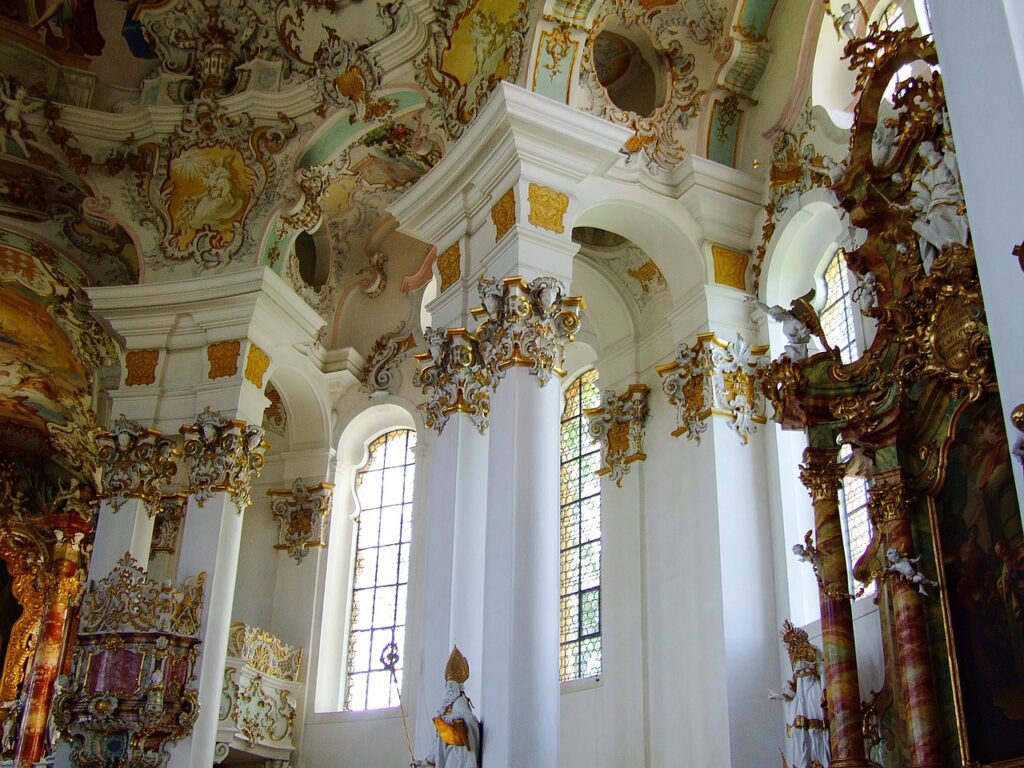 La imagen tiene un atributo ALT vacío; su nombre de archivo es church-179497_1280-1024x768.jpg